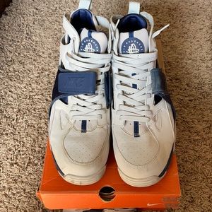 Nike Air Huarache Trainer